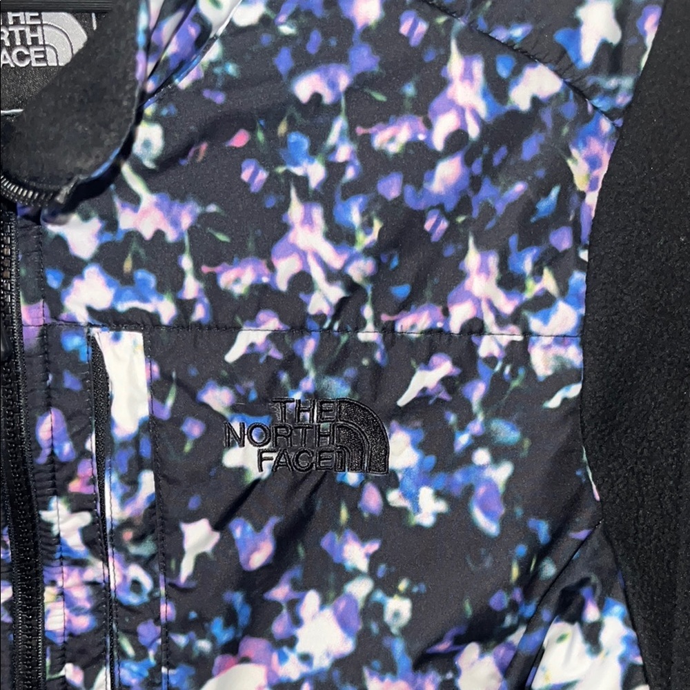 Floral Patterned Jacket - Picture 2 of 7
